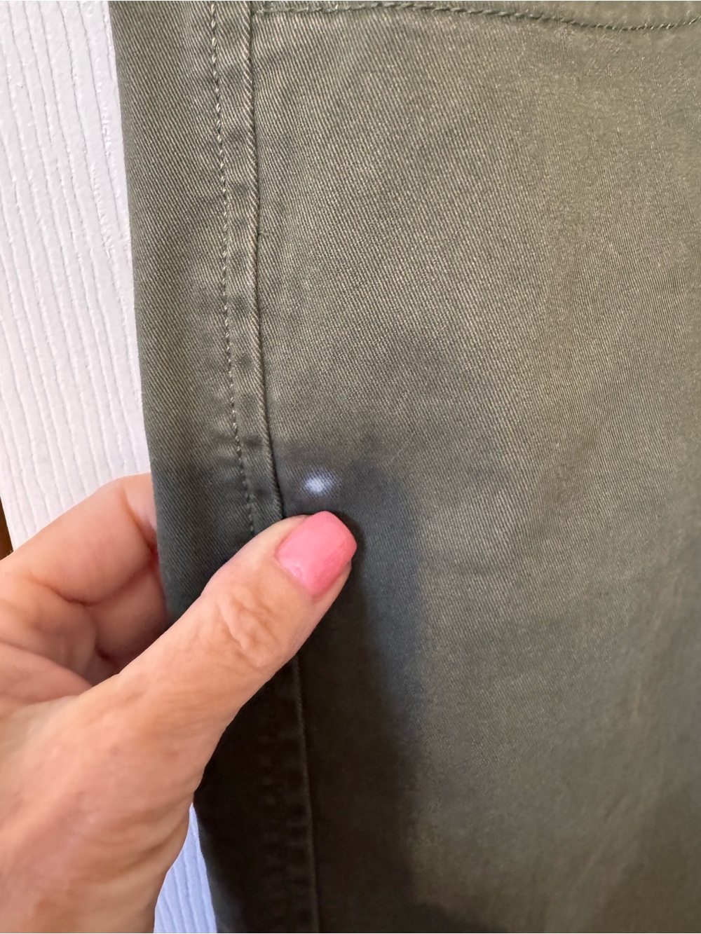 Dockers Men’s Olive Straight-Leg Pants Sz 32x32 (32x31) see pics small flaw/size - Picture 4 of 13